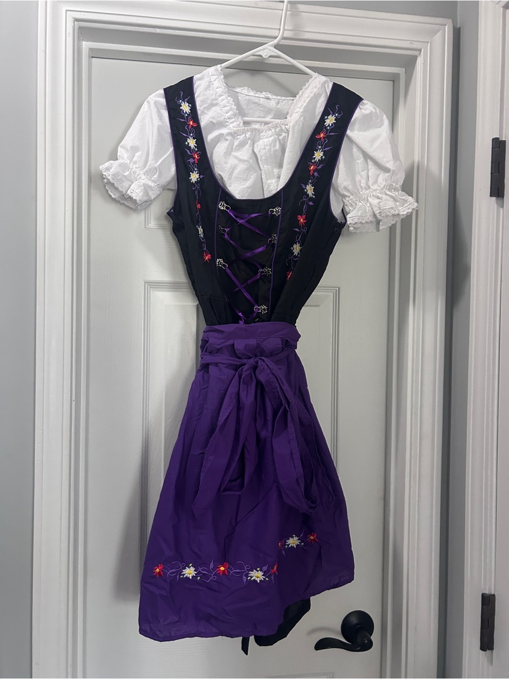 Traditional Purple Dirndl Skirt with Embroidered Apron